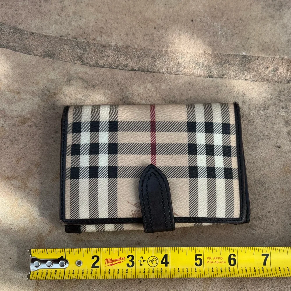 Burberry Beige/Brown Haymarket Check Coated Canvas And Leather Trifold Wallet